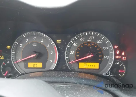 2010 Toyota Corolla S z USA, uszkodzony, nr VIN 2T1BU4EE6AC477368